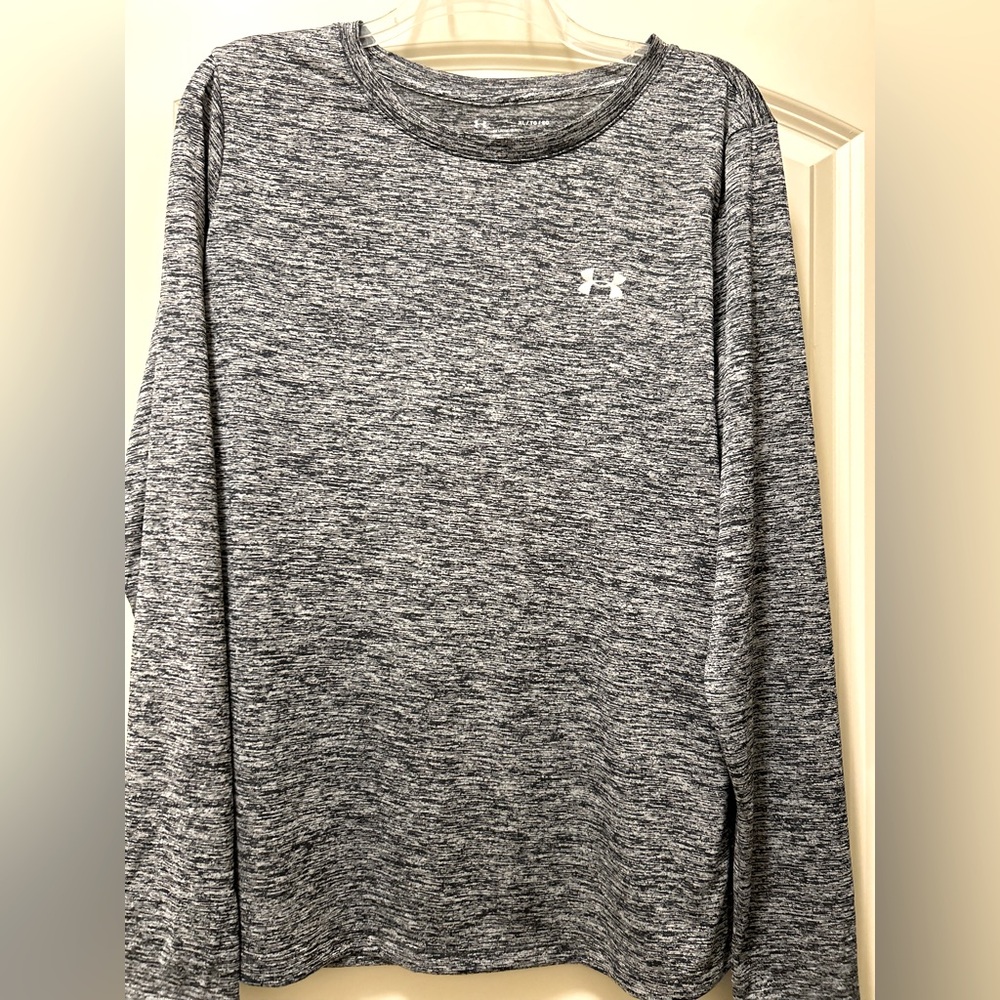 Under Armour moisture wicking work out shirt